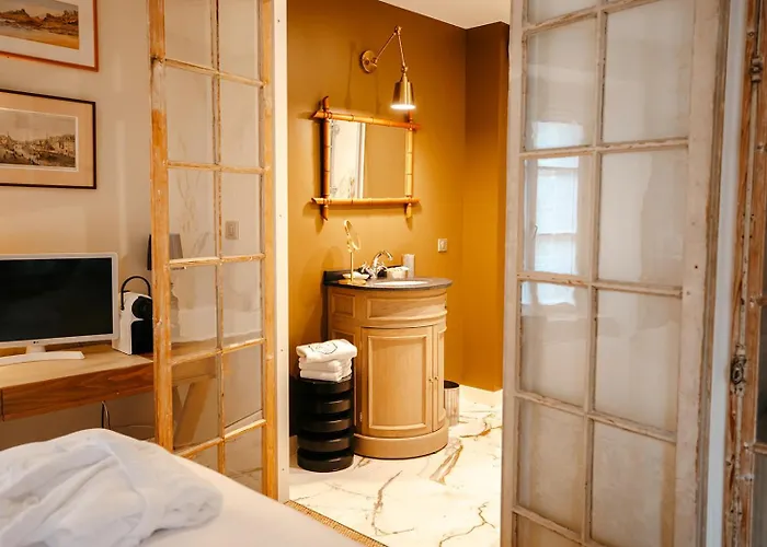 les chambres des gabariers, les pieds dans l'eau